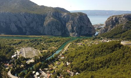 Day bike tours from Split Cetina 