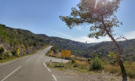 Road bike tour tour Island Brač